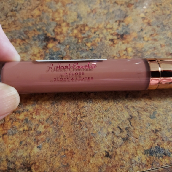 Makeup Revolution I Heart Chocolate Lip Gloss - Warm Brown - Picture 1 of 1